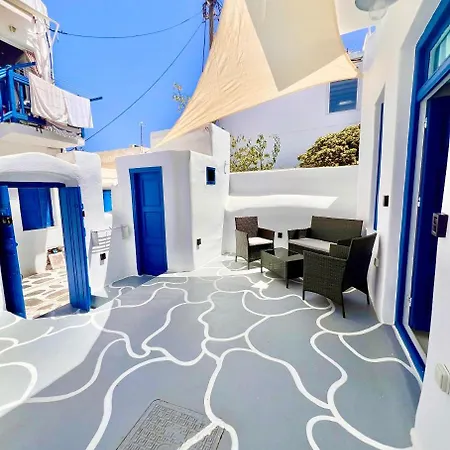 Provis Next To The Mills In Feriehus Mykonos Town